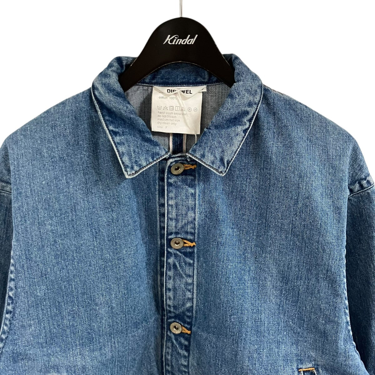 ウォッシュド加工クロップドデニムシャツ