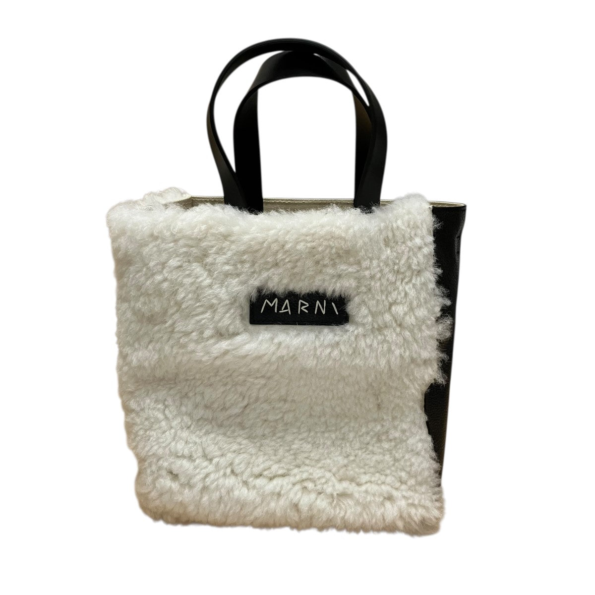 MARNI ミュゼオソフトムートンミニバッグ 古着・中古-2枚目のアイテム画像