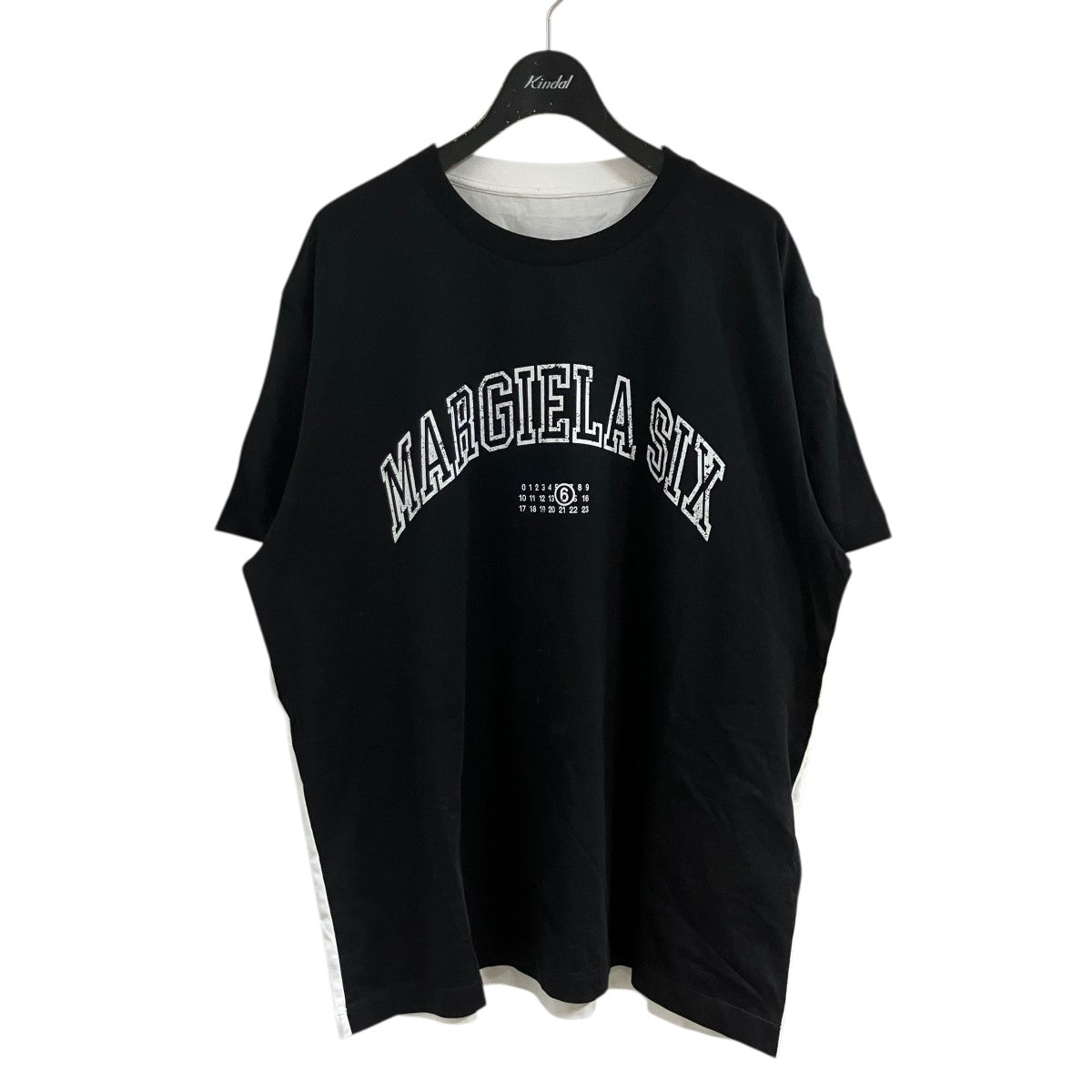 ロゴプリントTシャツ