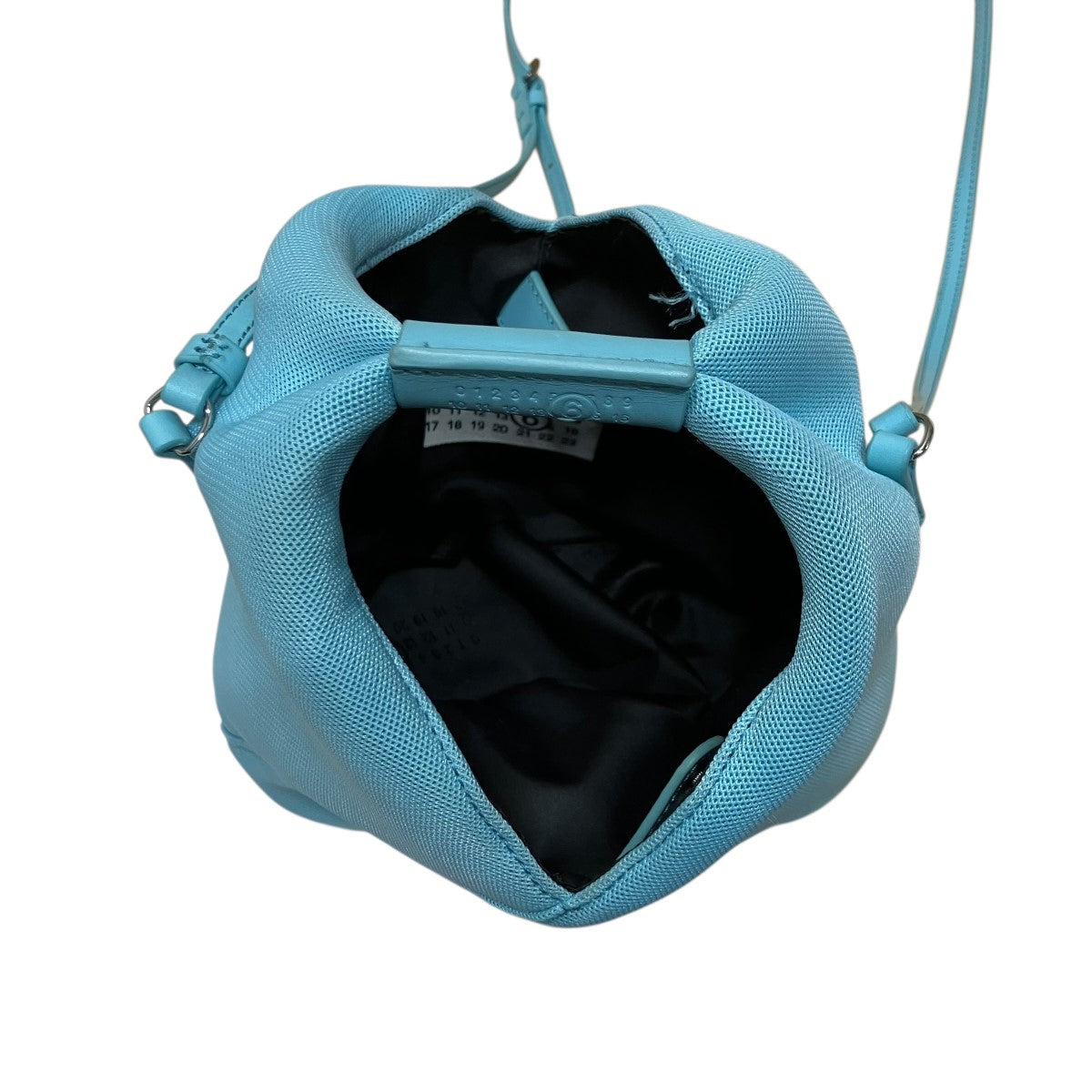 MM6 Maison Margiela(マルタンマルジェラ) ショルダーバッグ SB6WD0026