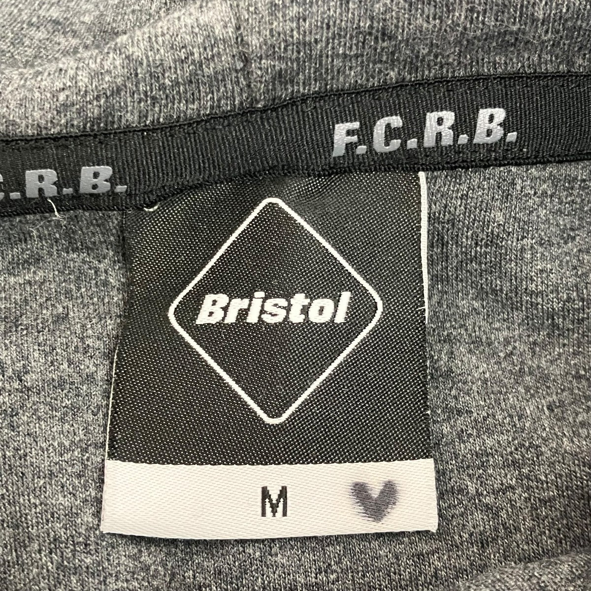 F．C．R．B． ロゴプルオーバーパーカーFCRB-210053 古着・中古-5枚目のアイテム画像