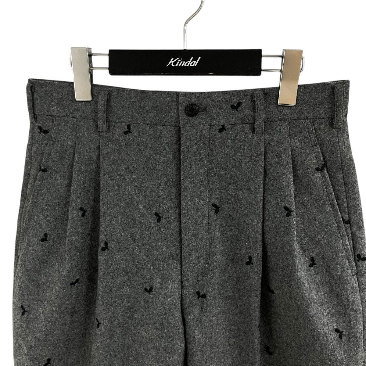刺繍ウールショートパンツ