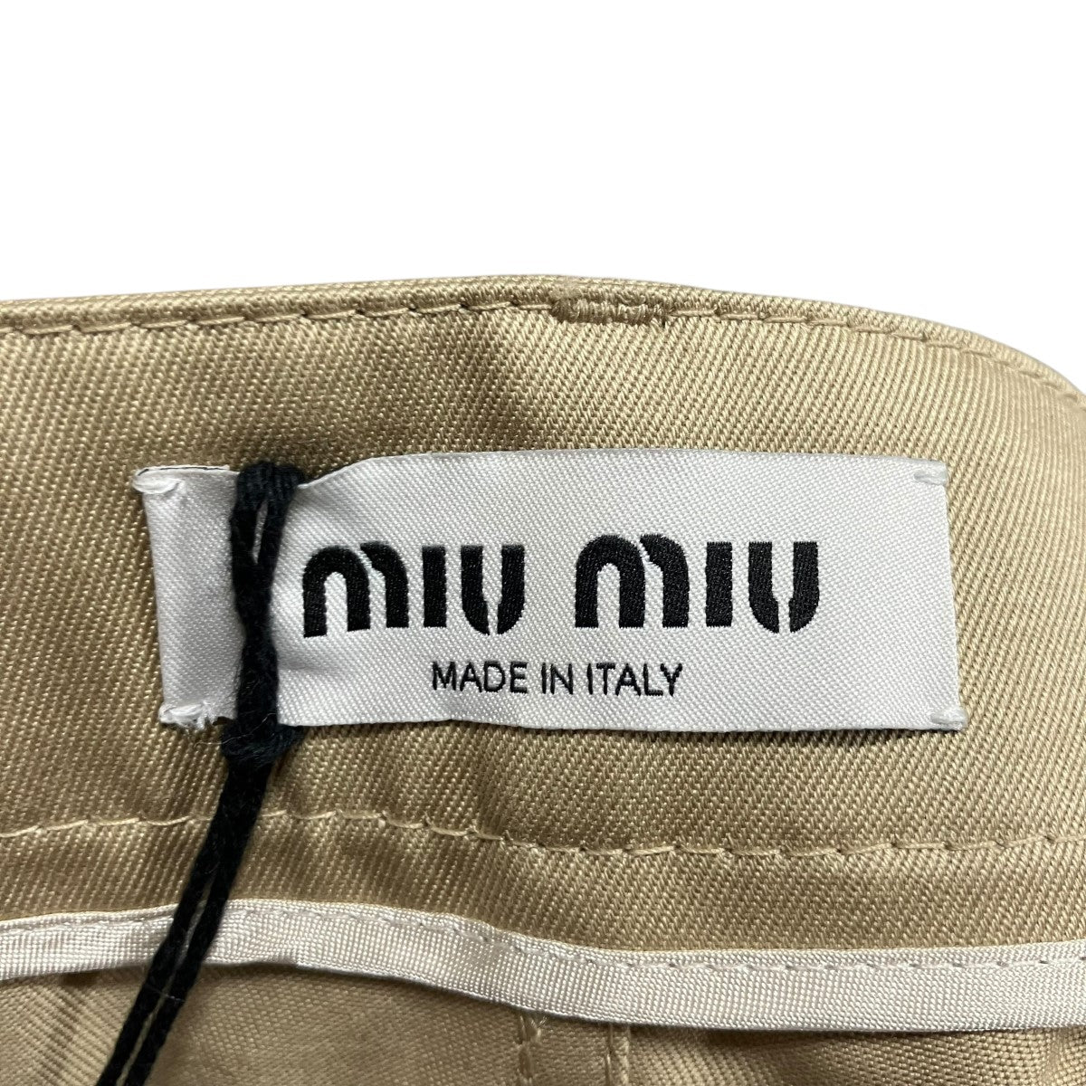 MIU MIU ロゴパッチチノスカート 古着・中古-6枚目のアイテム画像