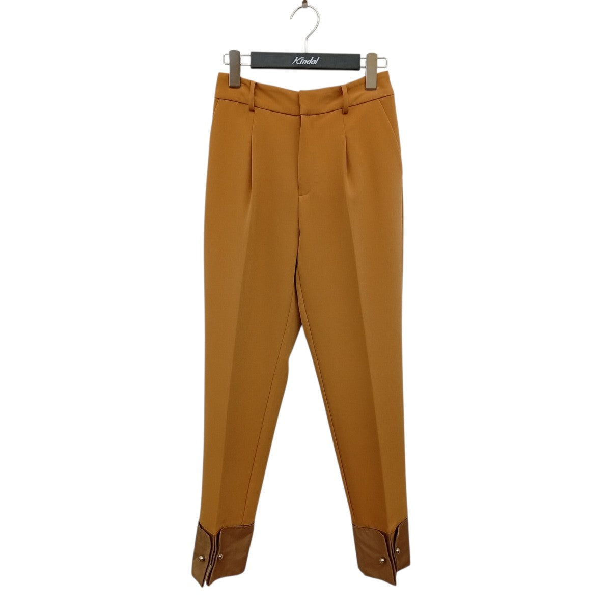 AMERI CFFS MOTIF TAPERED PANTSテーパードパンツ0282851060 古着・中古-1枚目のアイテム画像