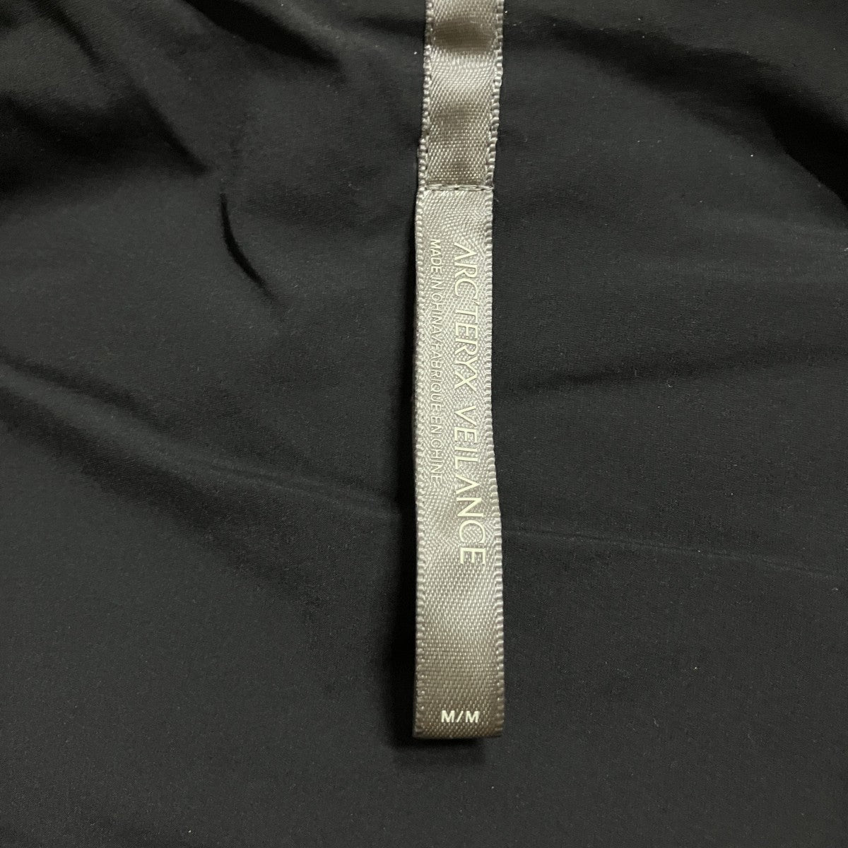 ARC’TERYX VEILANCE スタンドカラーパファージャケット 古着・中古-5枚目のアイテム画像