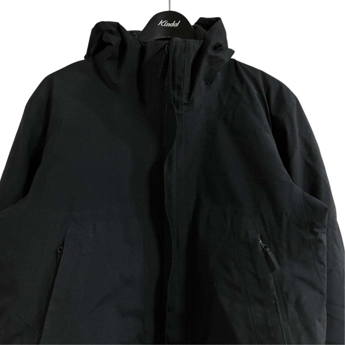ARC’TERYX VEILANCE ゴアテックスフーデッドダウンコート 古着・中古-2枚目のアイテム画像