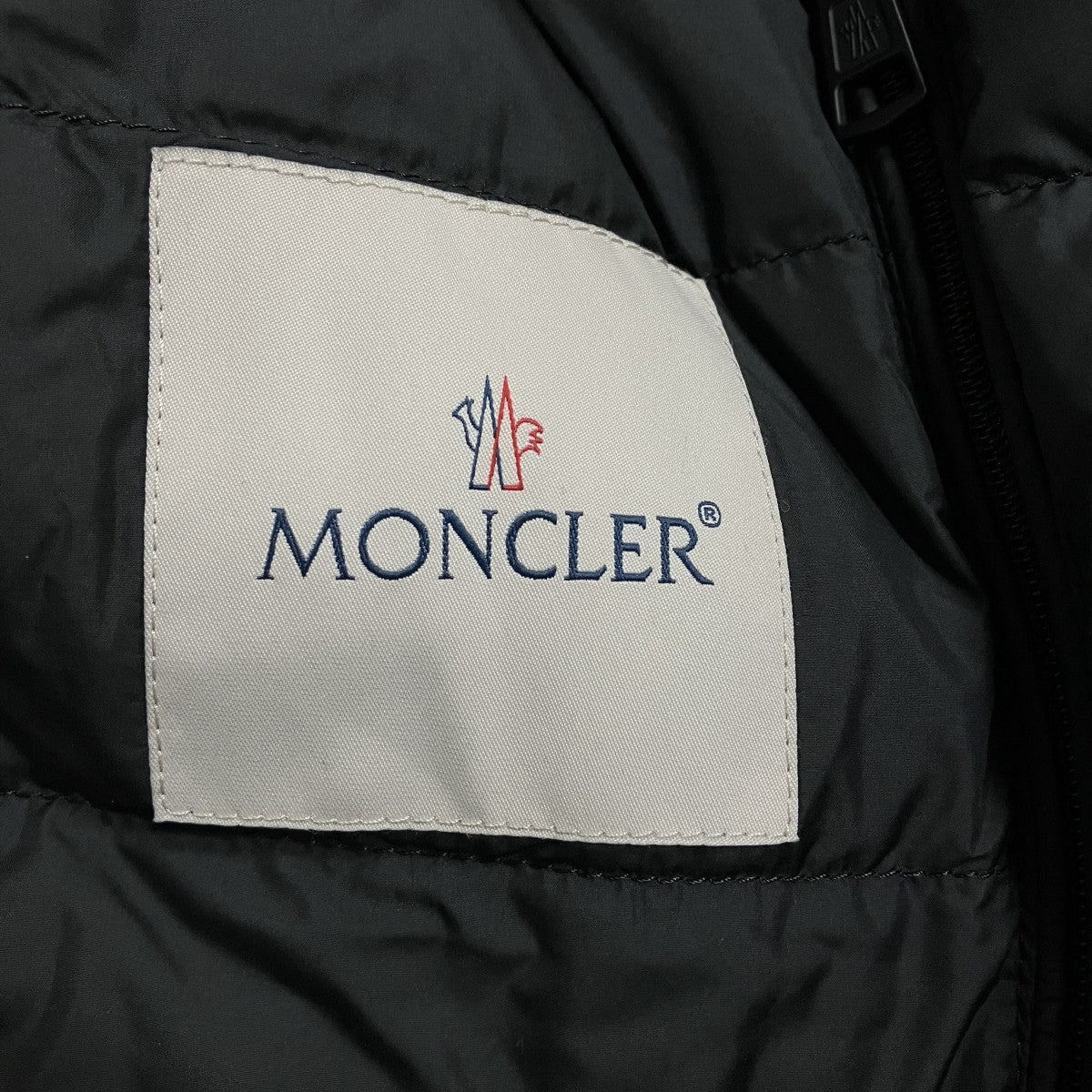 MONCLER レザーシャルナスレ フードレザージャケット ムートンジャケット 古着・中古-5枚目のアイテム画像