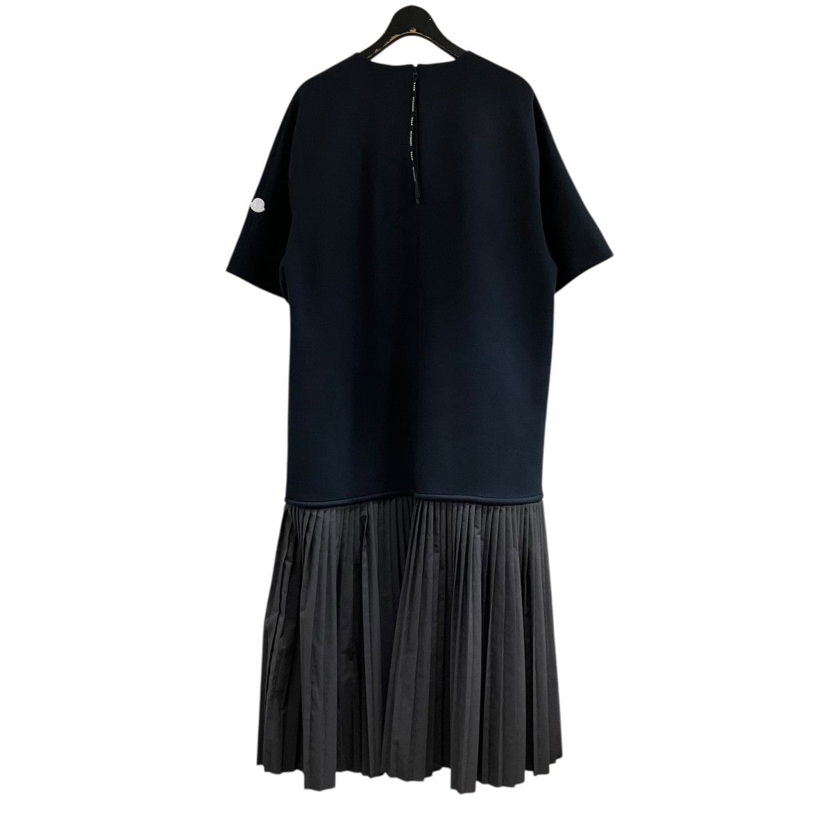 MONCLER×HYKE プリーツスウィッチングドレス ワンピース 古着・中古-3枚目のアイテム画像