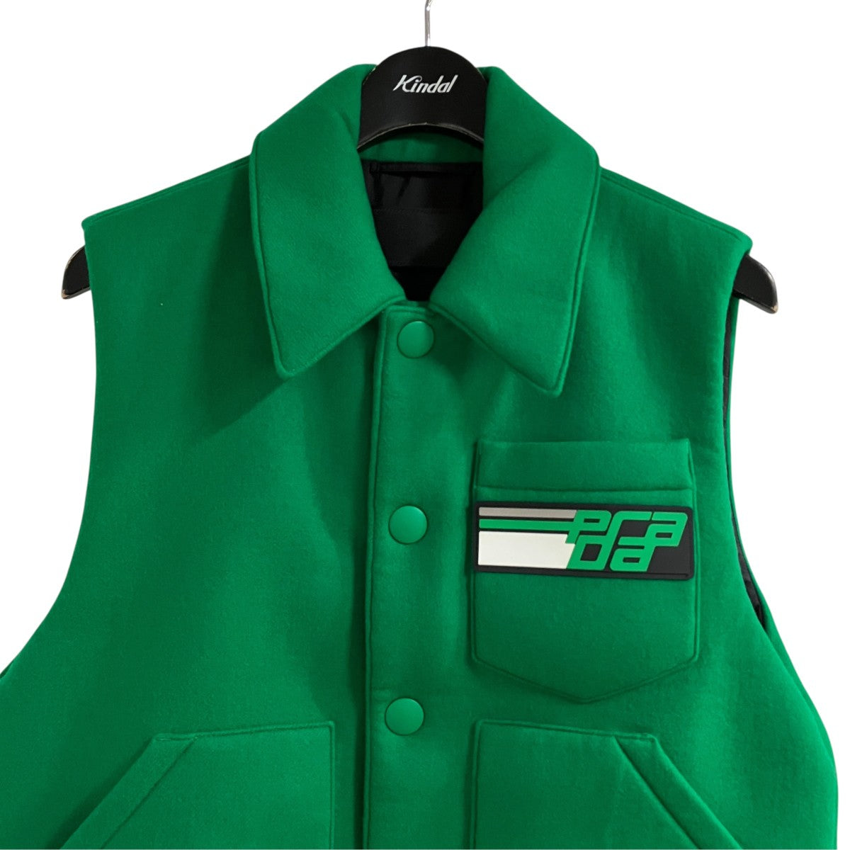 PRADA ヴァージンウールパファーベスト 古着・中古-2枚目のアイテム画像