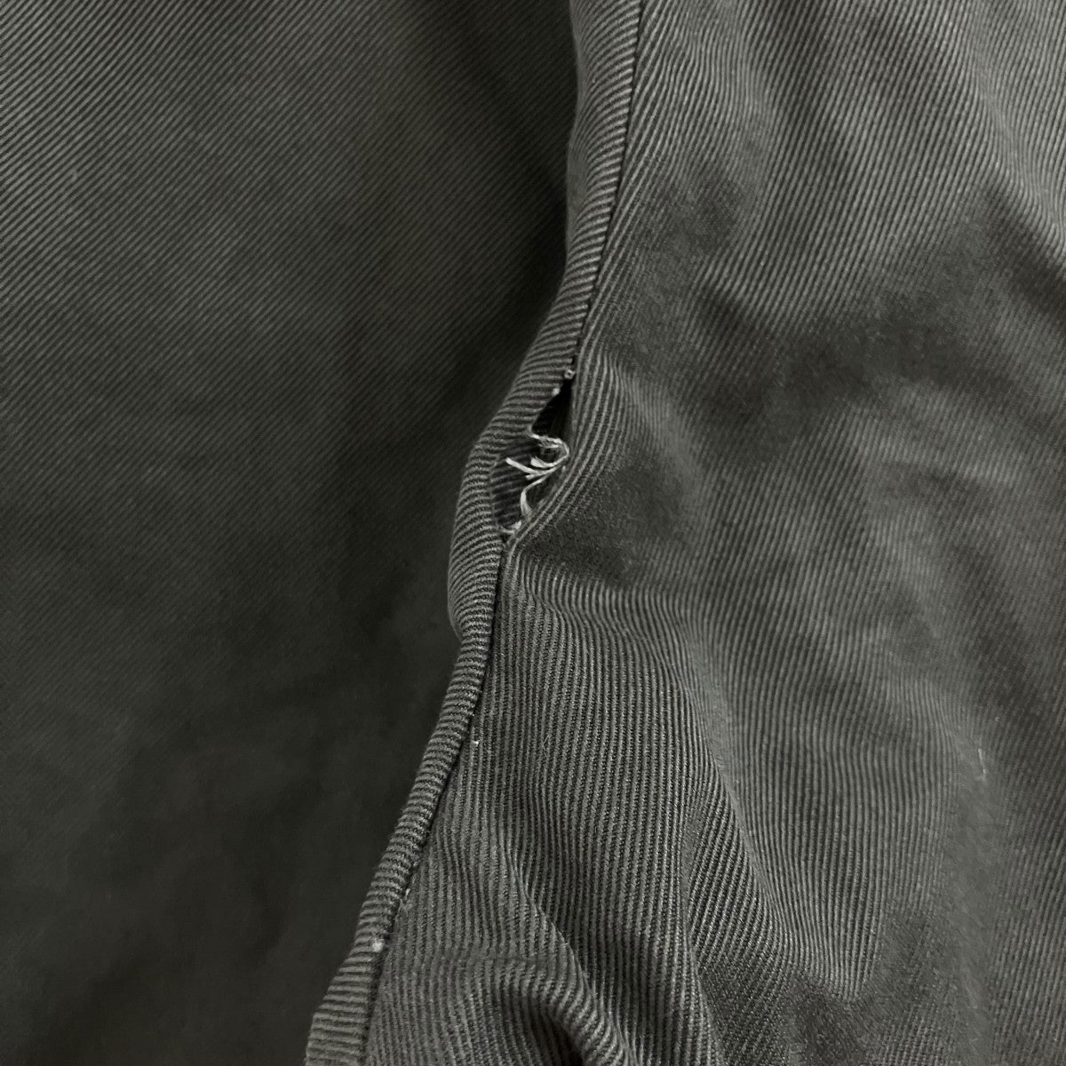 ワンタックパンツ