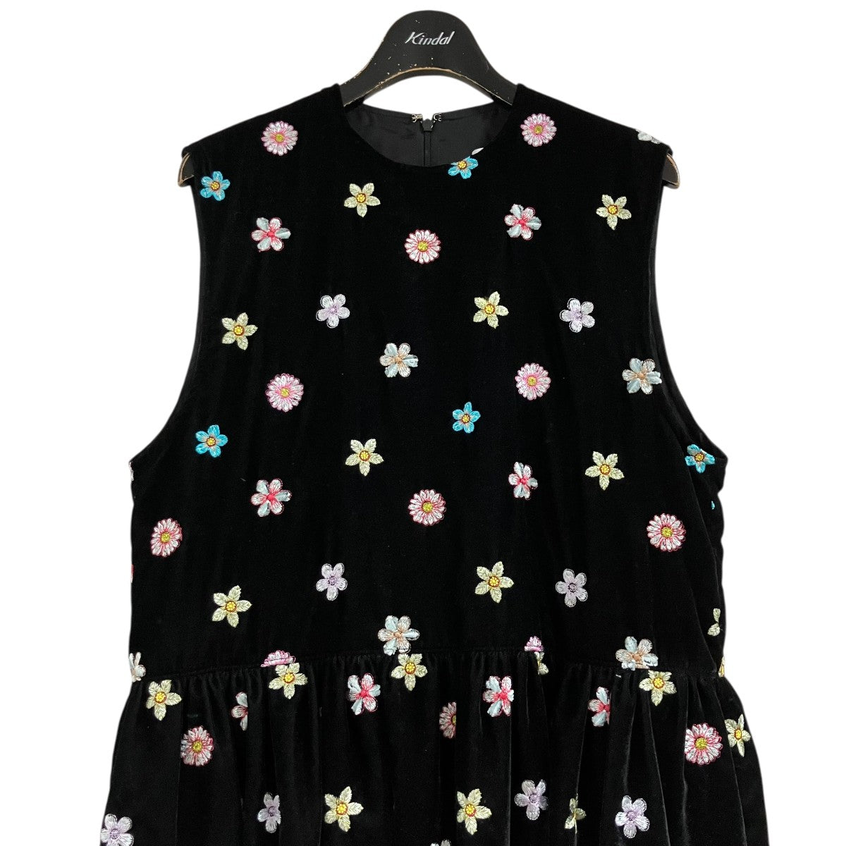 TAO COMME des GARCONS 25AWベロアフラワーエンブロイダリーノースリーブワンピース ドレスTP-O004 古着・中古-2枚目のアイテム画像
