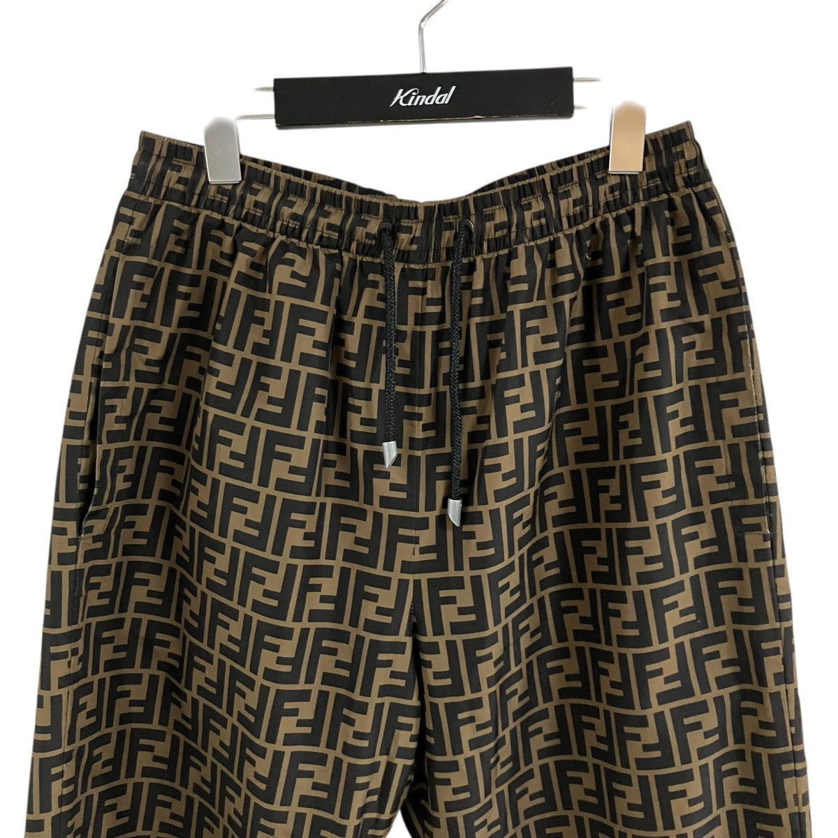 美品✨イタリア製　FENDI ズッカ　パンツ　コットン　ナイロン FENDI(フェンディ) ズッカ柄ナイロンパンツ FAB527 A797 ブラウン