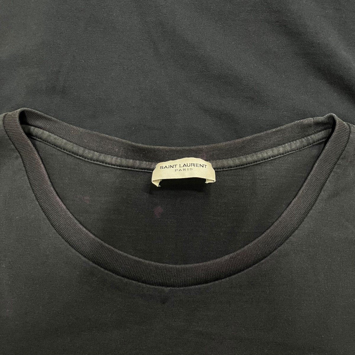 ロゴプリントTシャツ