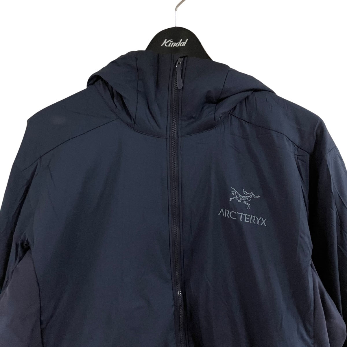 ARC’TERYX 中綿ジャケット 古着・中古-2枚目のアイテム画像