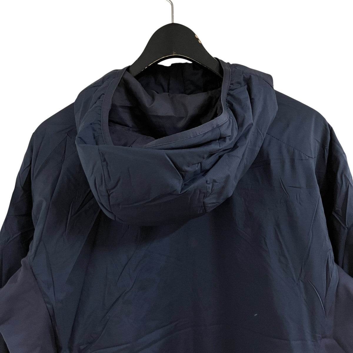 ARC’TERYX 中綿ジャケット 古着・中古-4枚目のアイテム画像