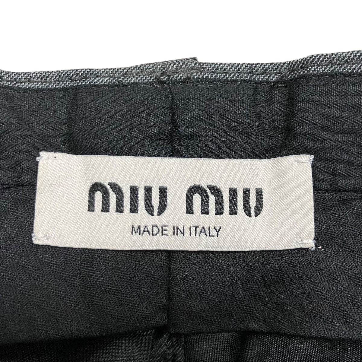 MIU MIU グリザイユ バミューダ ショーツ 古着・中古-6枚目のアイテム画像