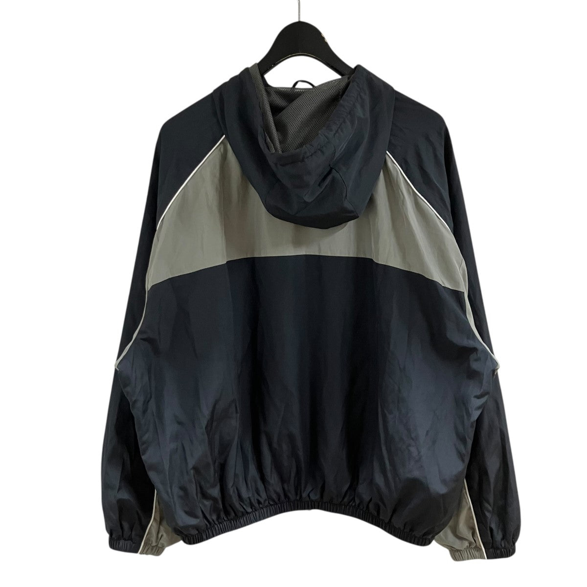 MIU MIU テクニカルシルクジップブルゾン 古着・中古-3枚目のアイテム画像