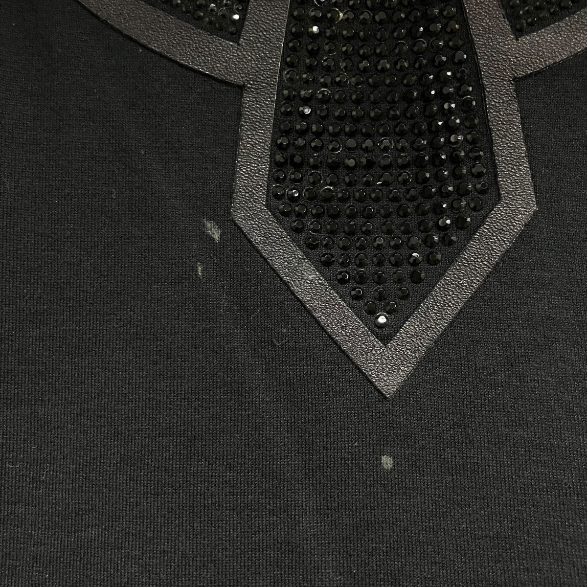 FENDI ラガーフェルド ストーンロゴビジュー Tシャツ 古着・中古-5枚目のアイテム画像