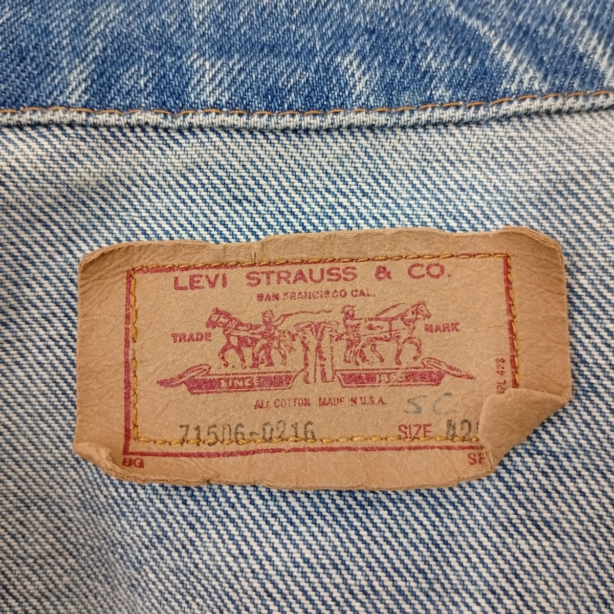 LEVI’S USA製 4thデニムジャケット71506-0216 古着・中古-3枚目のアイテム画像