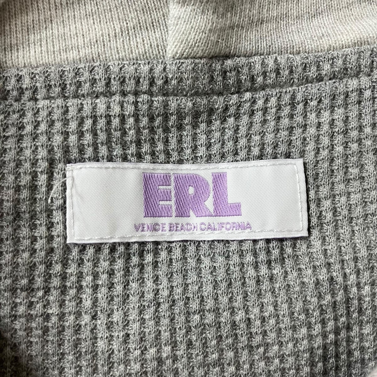 ERL ロゴジップパーカー 古着・中古-5枚目のアイテム画像