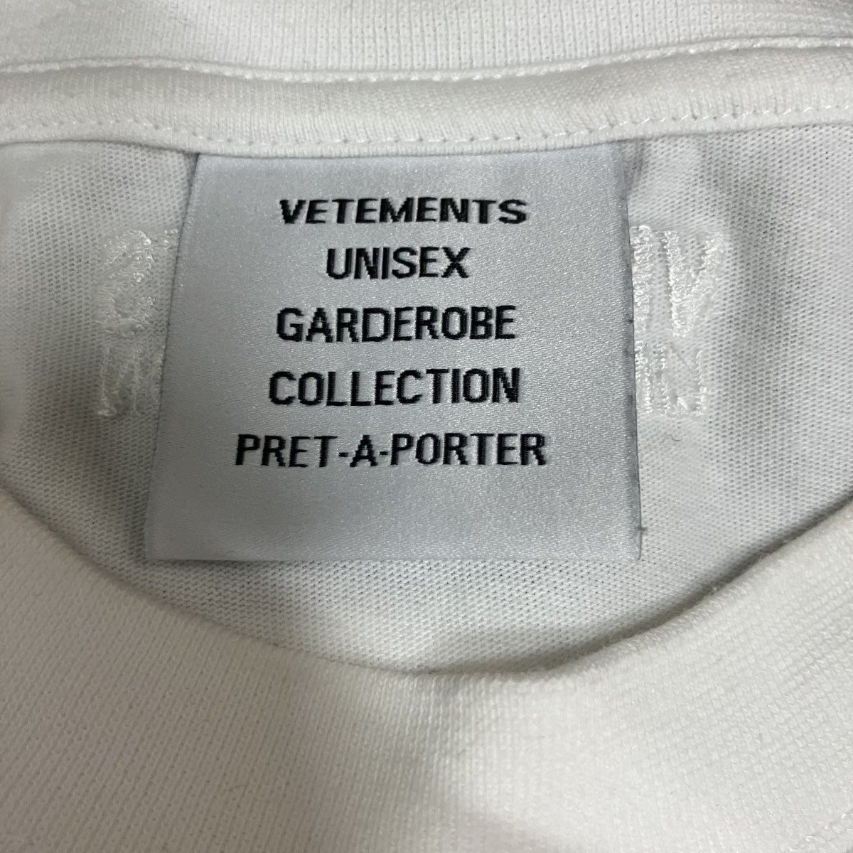 VETEMENTS ロゴプリントシャツ VETEMENTS ロゴプリントシャツ S 【公式通販】