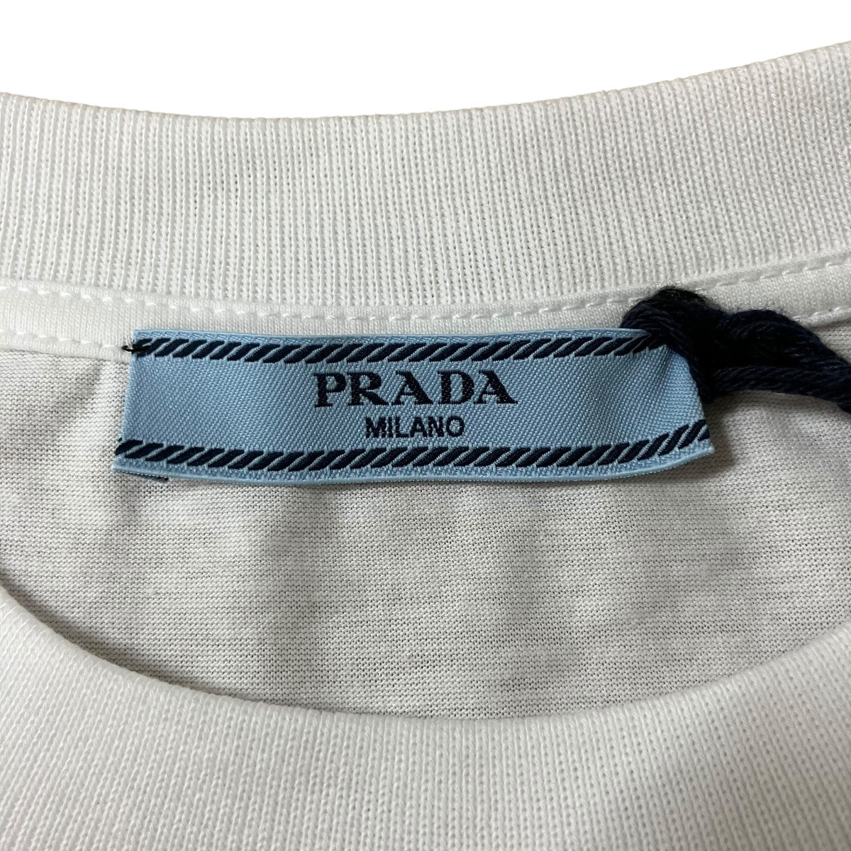 PRADA フロントト ライアングルロゴＴシャツ 古着・中古-5枚目のアイテム画像