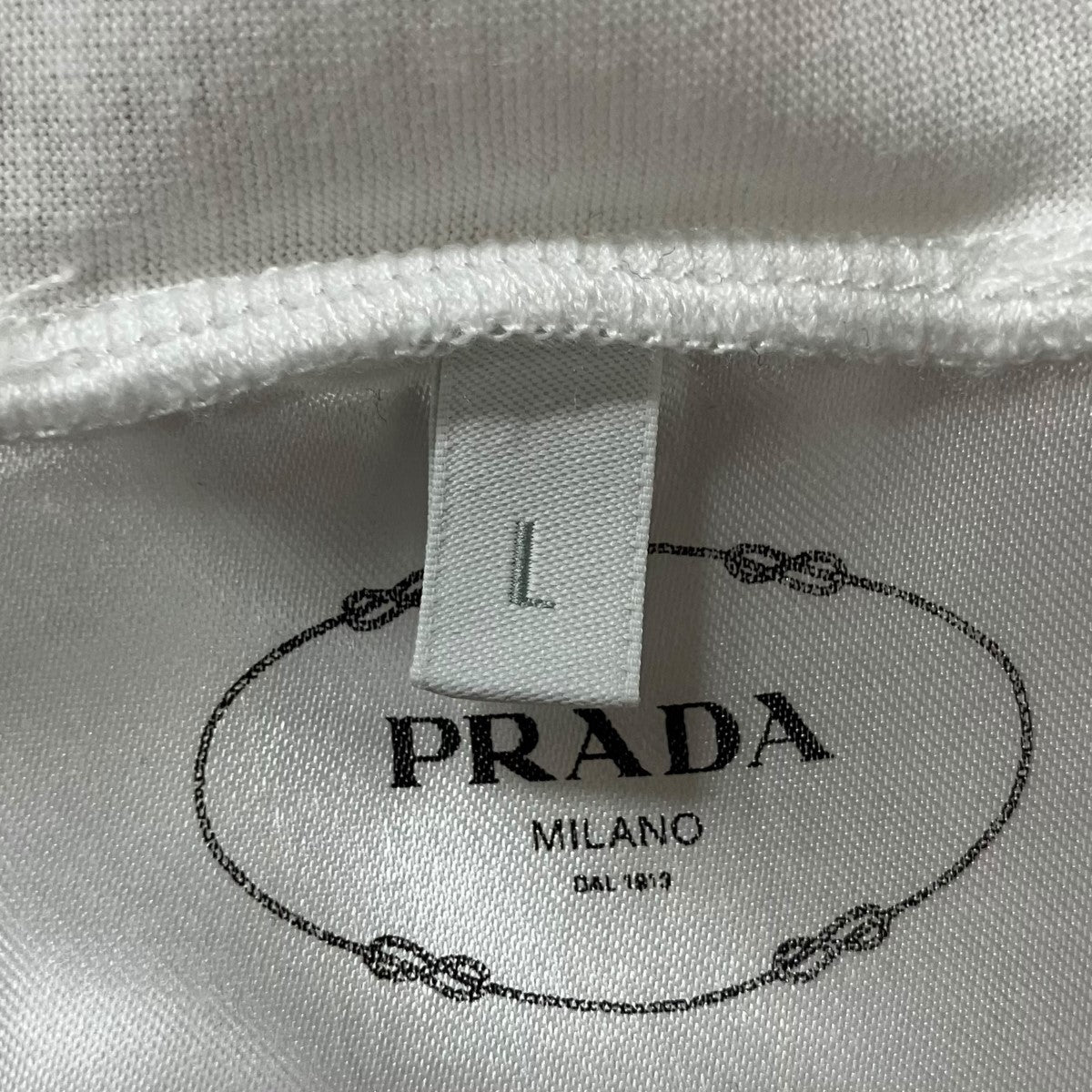 PRADA フロントト ライアングルロゴＴシャツ 古着・中古-6枚目のアイテム画像