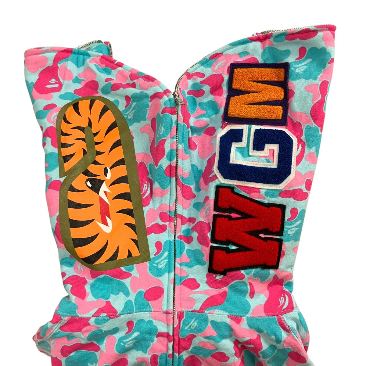 y2k❤️ A BATHING APE カモ柄 シャーク ジップパーカー A BATHING APE(アベイシングエイプ) カモ柄シャークジップアップ
