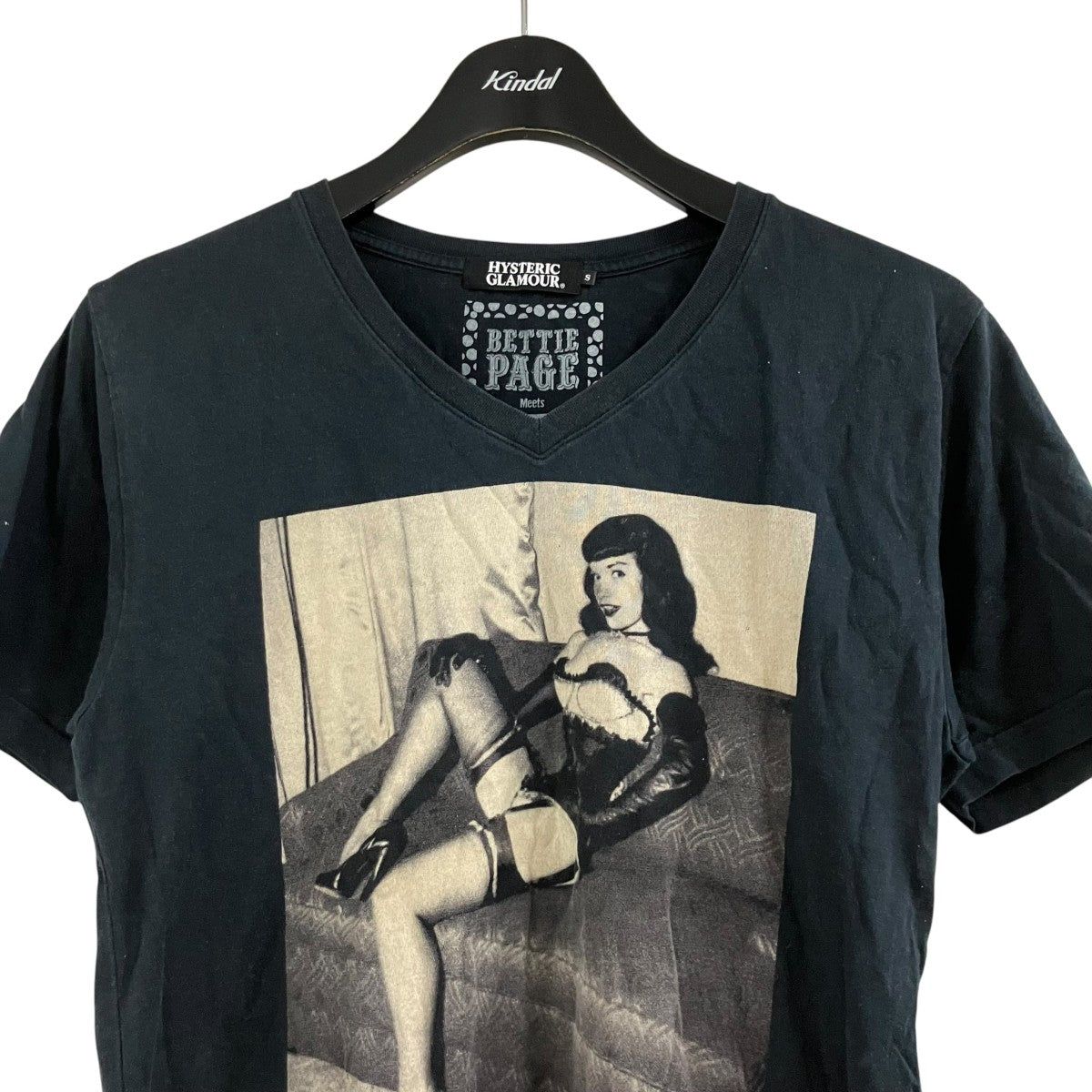 Hysteric Glamour VネックプリントTシャツ4CT-5591 古着・中古-2枚目のアイテム画像