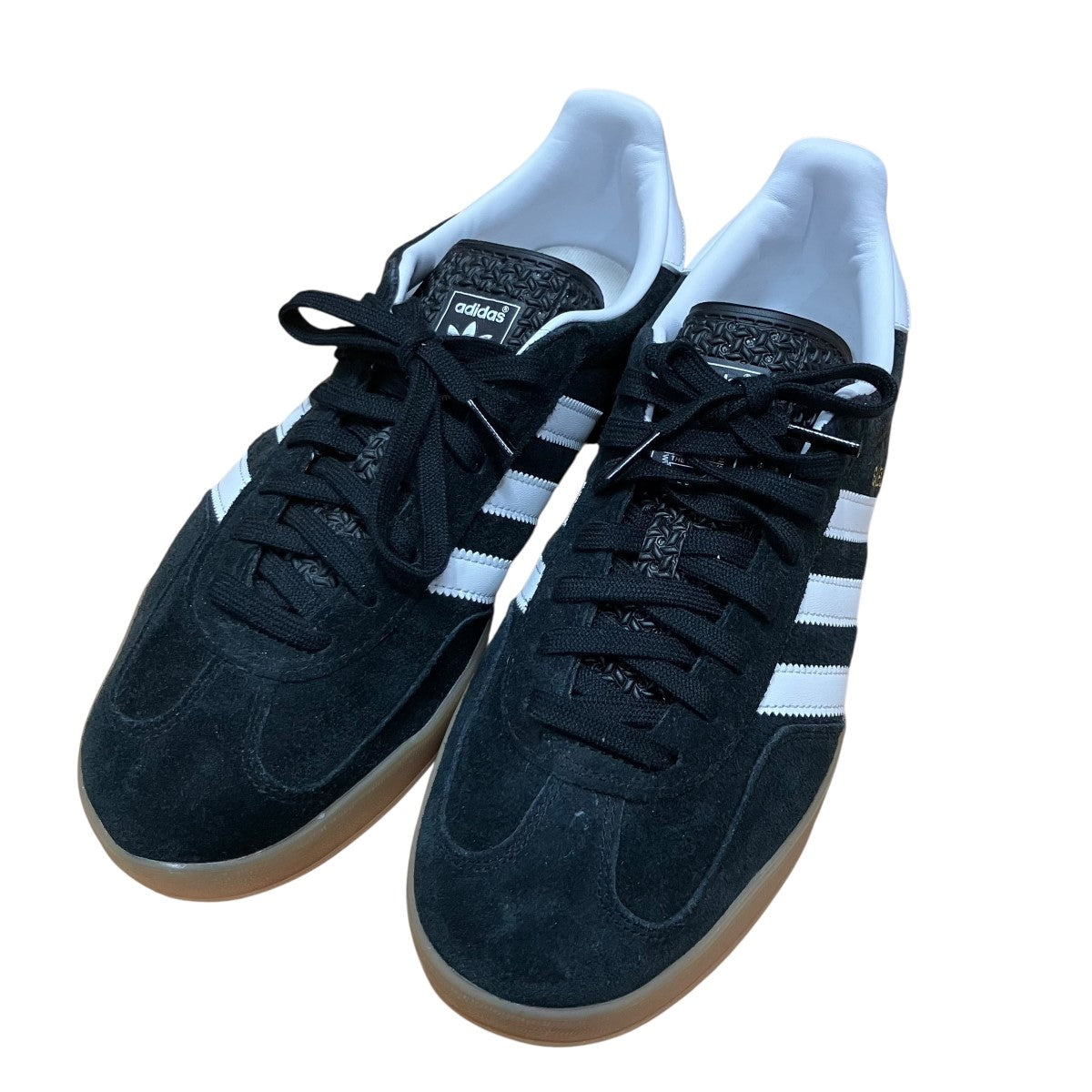 adidas ガゼルローカットスウェードスニーカー 古着・中古-1枚目のアイテム画像