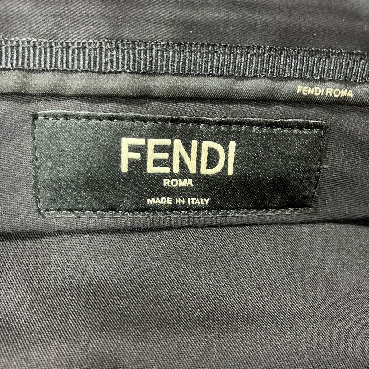 よ*ん様 Fendi 黒 スラックス ロゴ 52 パンツ FENDI(フェンディ) スラックスパンツ FB0900 ブラック サイズ 52