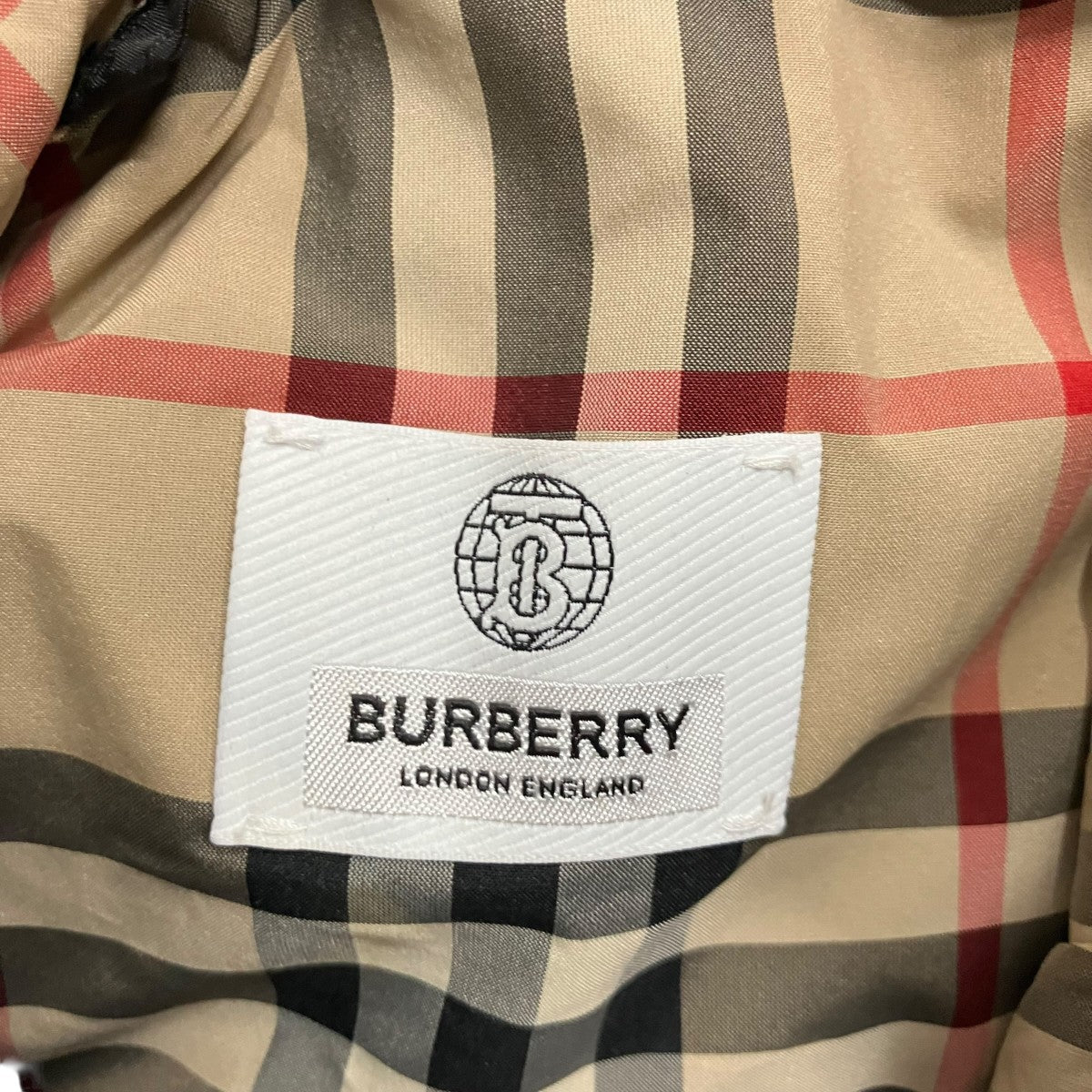 BURBERRY マウンテンパーカー ナイロンジャケット 古着・中古-5枚目のアイテム画像