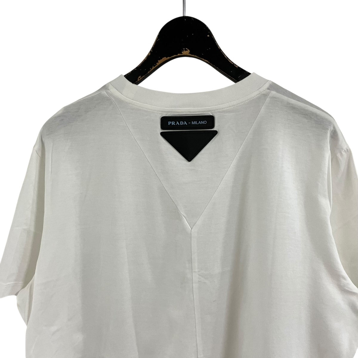 PRADA バックトライアングルプレートTシャツ 古着・中古-4枚目のアイテム画像