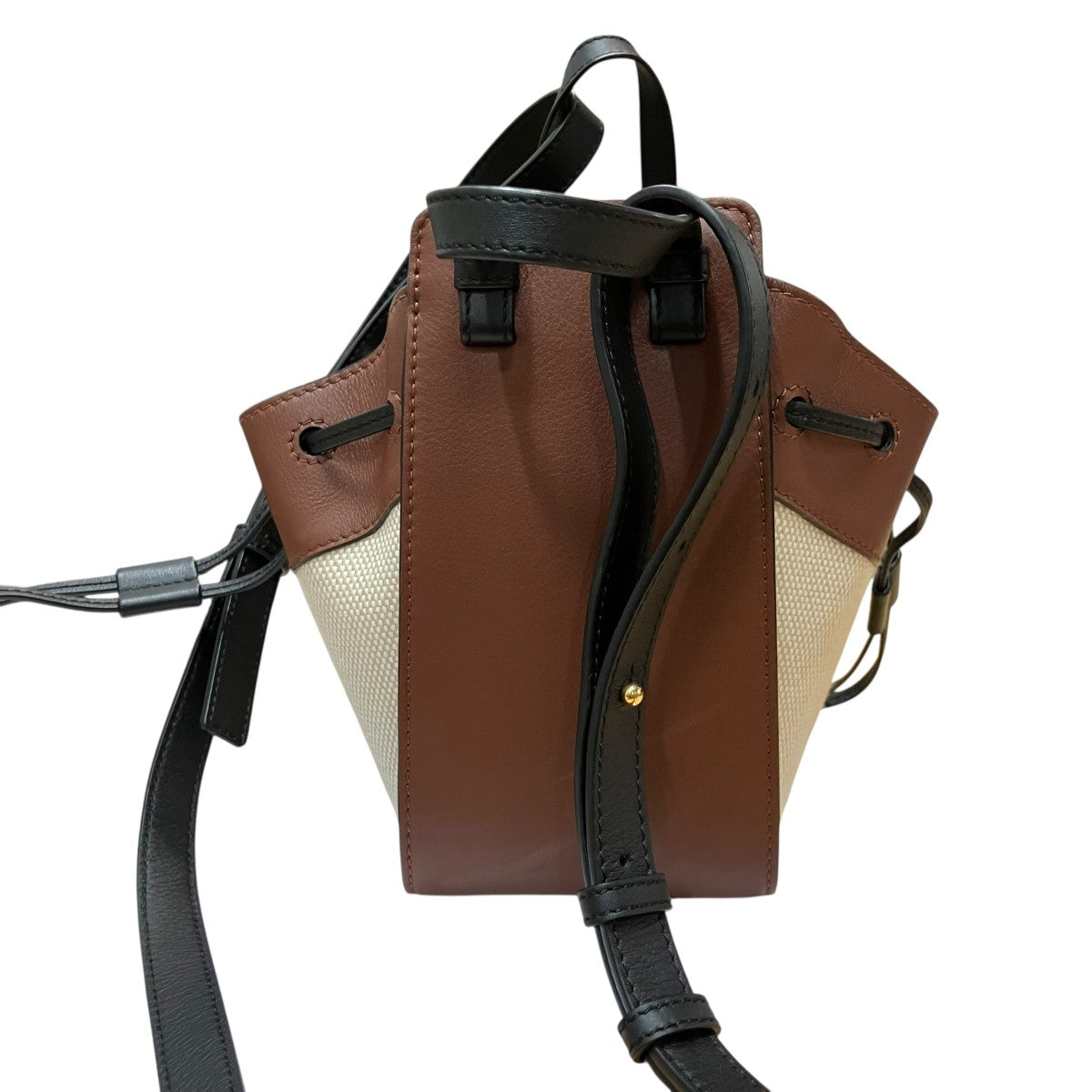 LOEWEロエベ 千と千尋の神隠し ススワタリドローストリング ハンモック ミニ LOEWE(ロエベ) 千と千尋の神隠し ススワタリ ハンモック ミニ ドロー