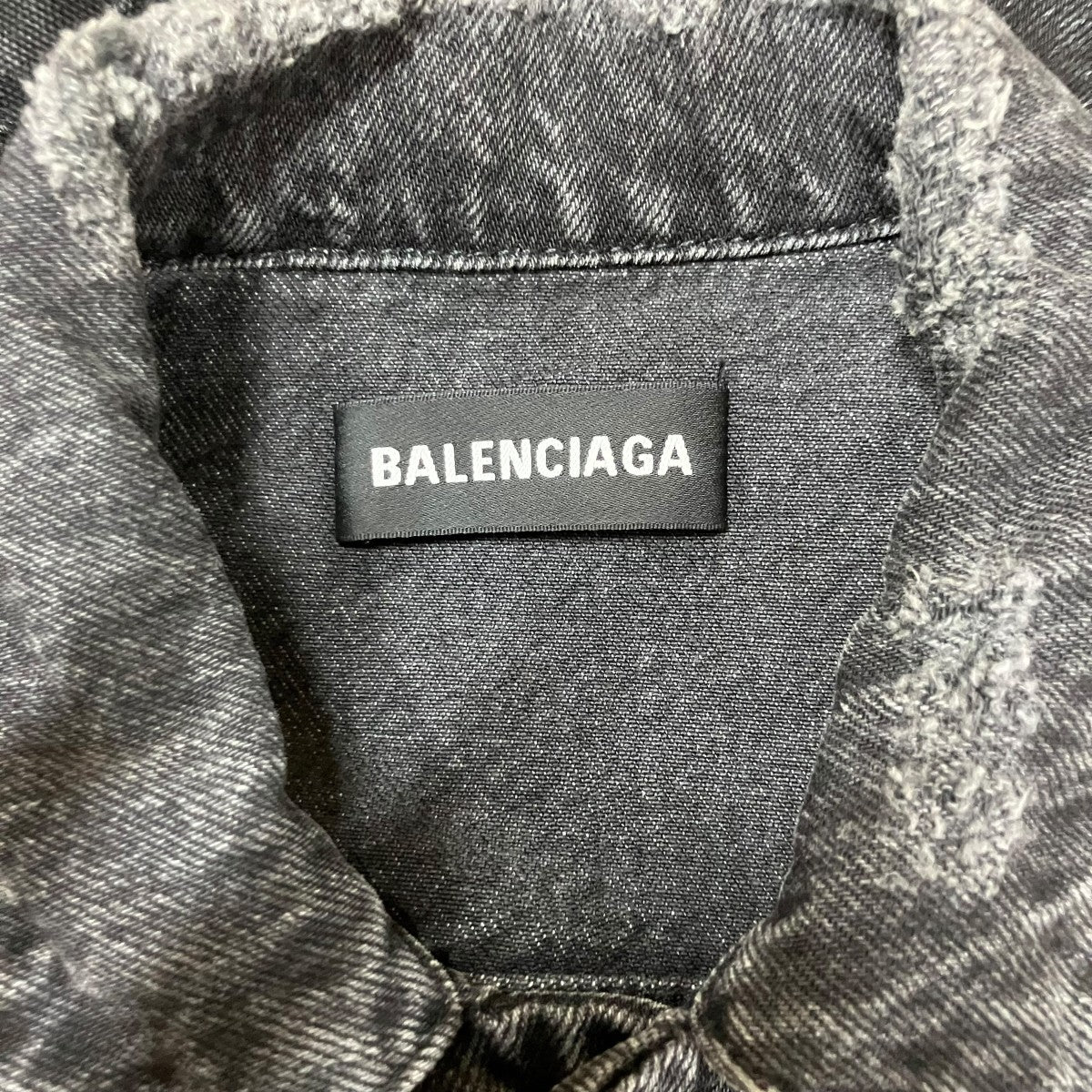 BALENCIAGA ダメージ加工デニムジャケット 古着・中古-5枚目のアイテム画像