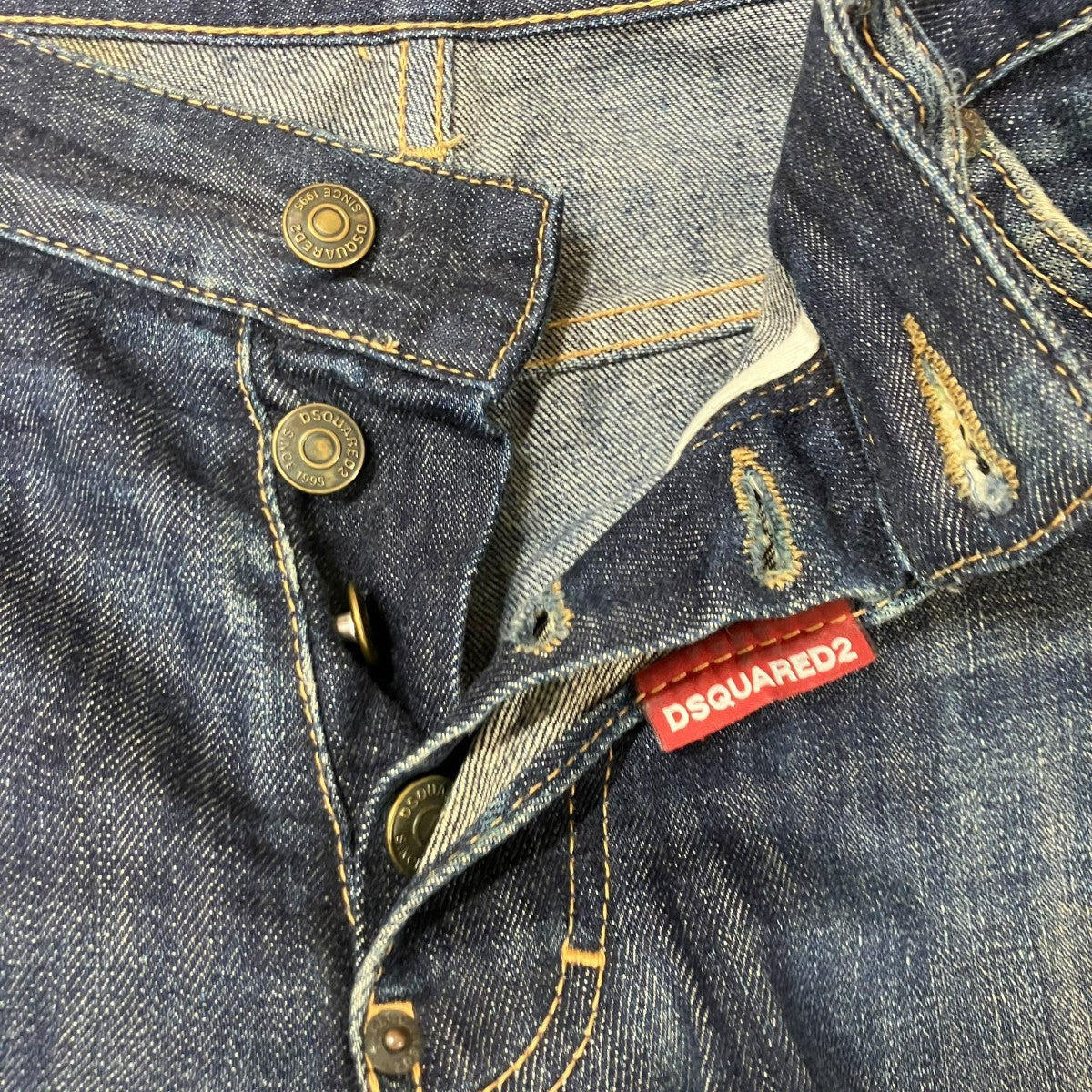 デニムパンツ