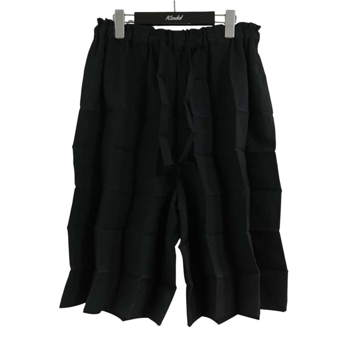 me ISSEY MIYAKE ブロックプリーツショートパンツ 古着・中古-1枚目のアイテム画像