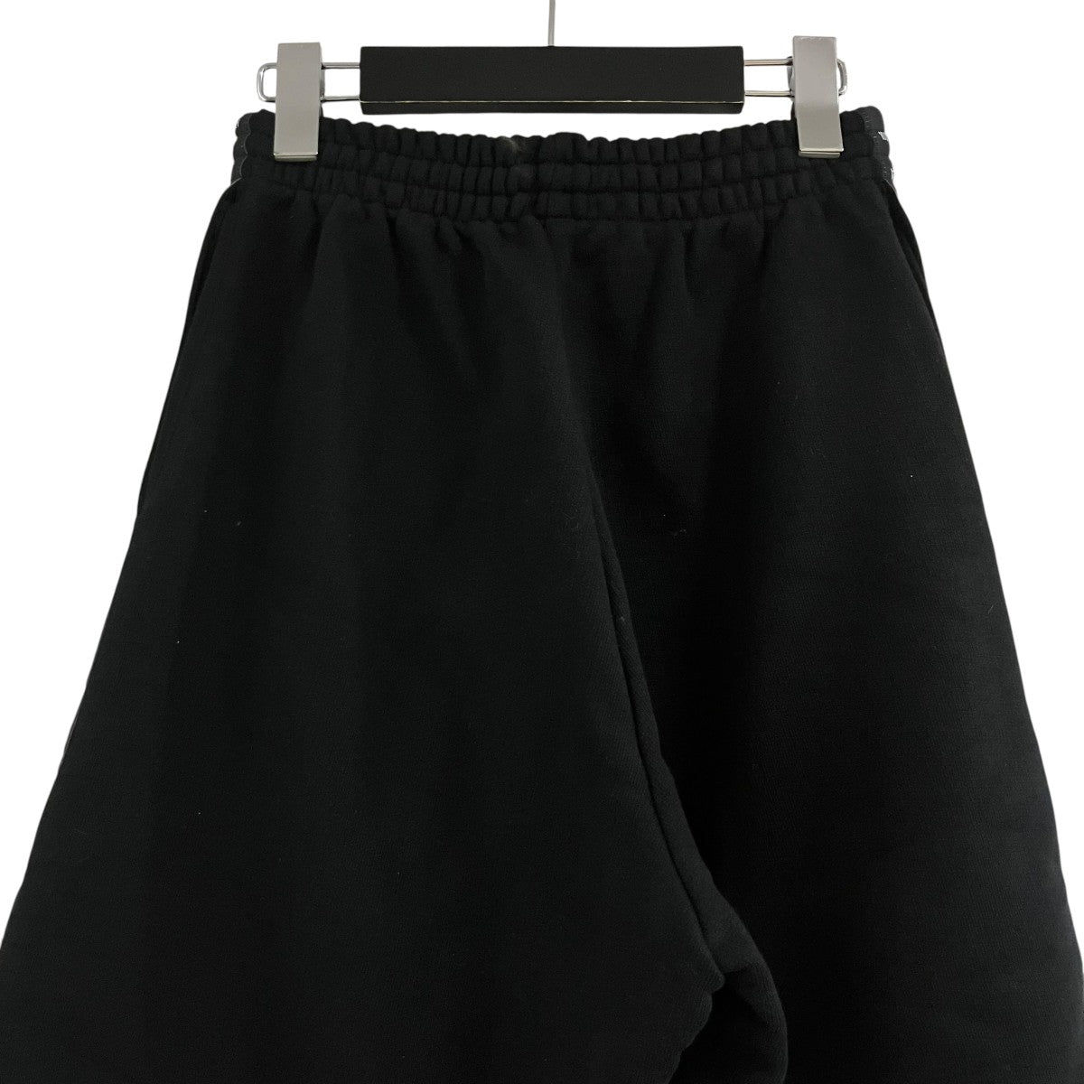 VETEMENTS テープロゴハーフパンツ 古着・中古-4枚目のアイテム画像