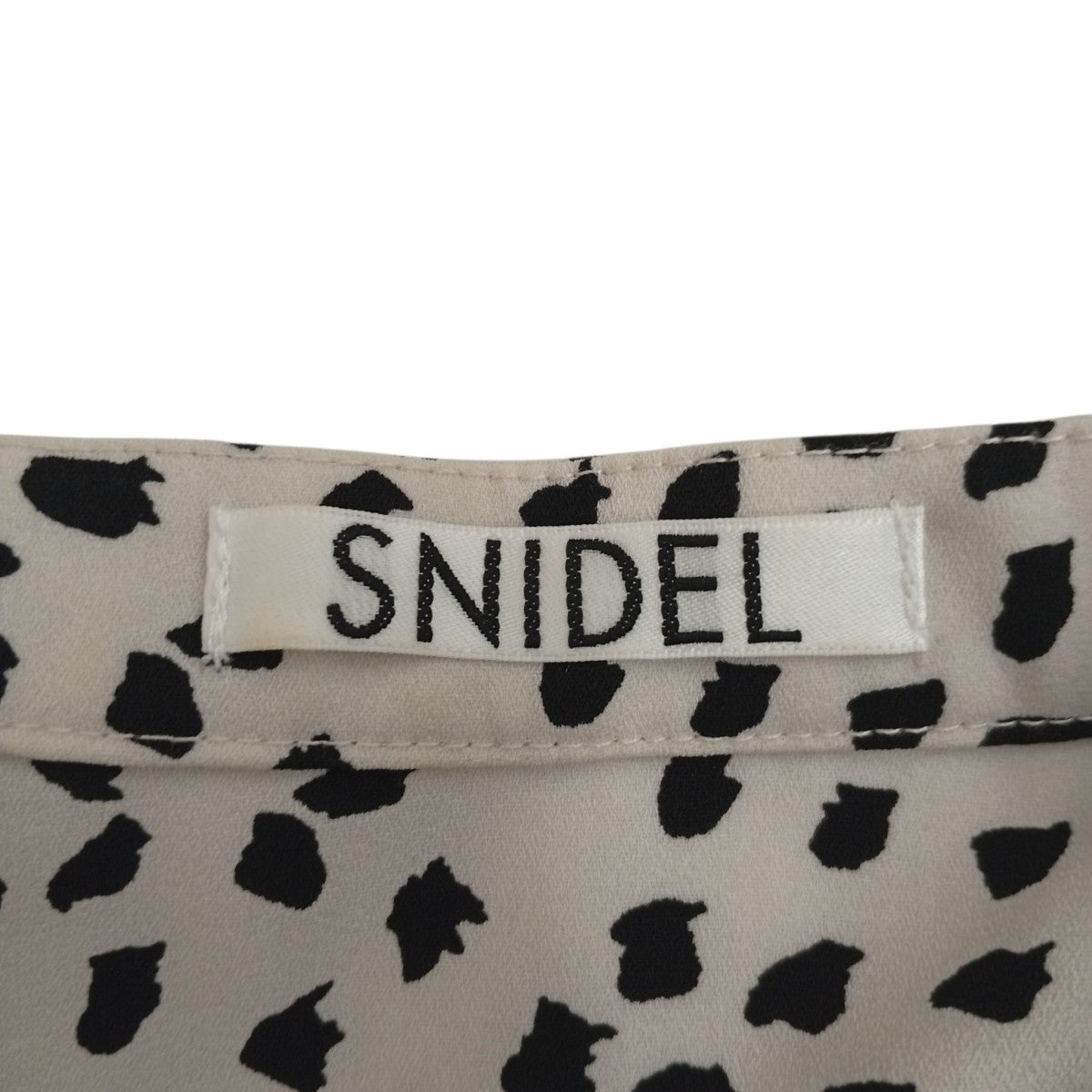Snidel デコルテオープンドットワンピースSWFO215033 古着・中古-3枚目のアイテム画像