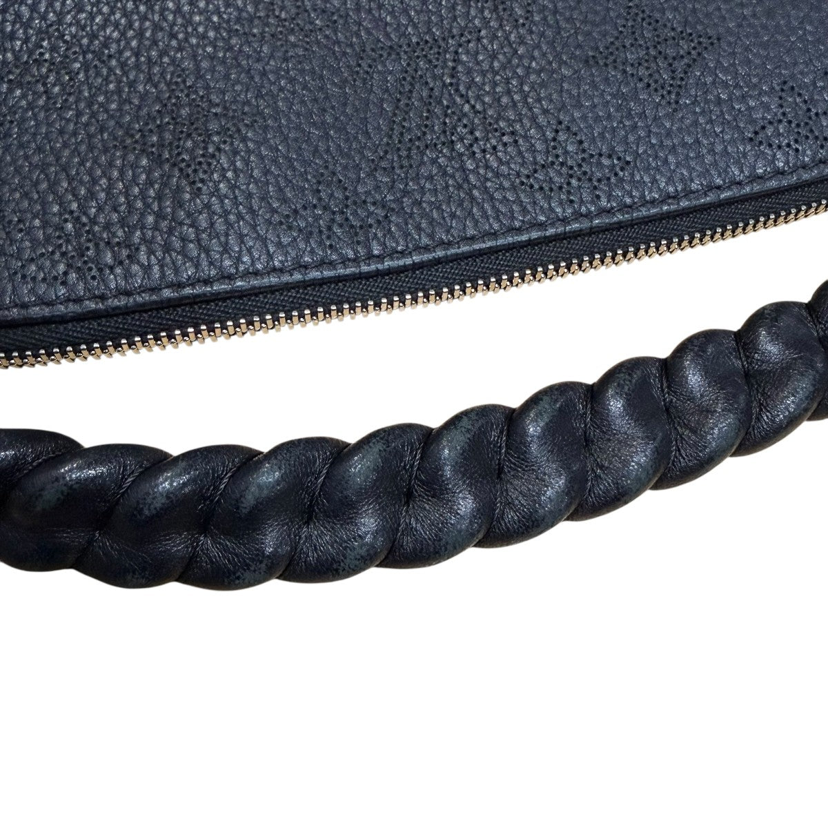LOUIS VUITTON モノグラムパンチングショルダーバッグ 古着・中古-10枚目のアイテム画像
