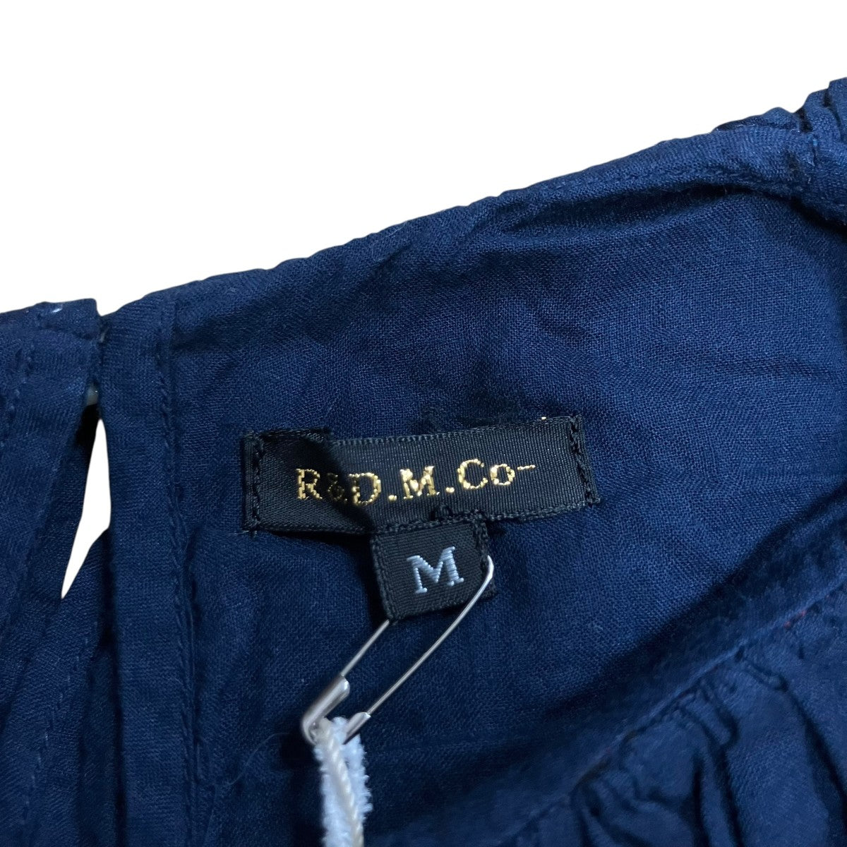R＆D．M．Co-OLDMAN’S TAILOR ピエロカラーノースリーブブラウス 古着・中古-5枚目のアイテム画像