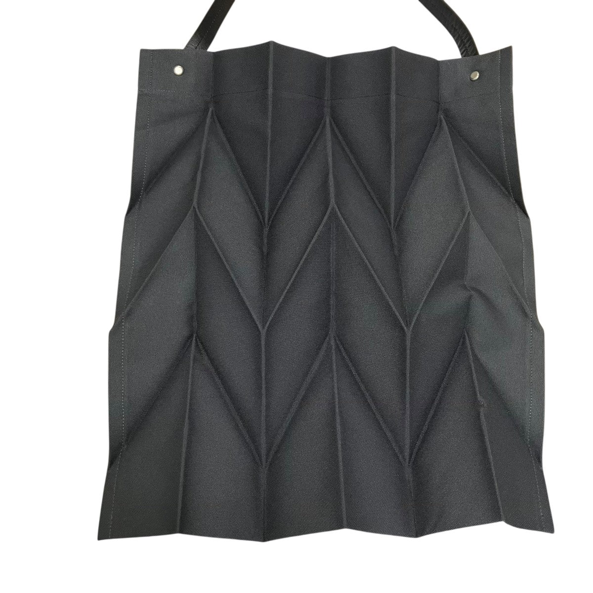ISSEY MIYAKE×ITTALA プリーツバッグ 古着・中古-3枚目のアイテム画像
