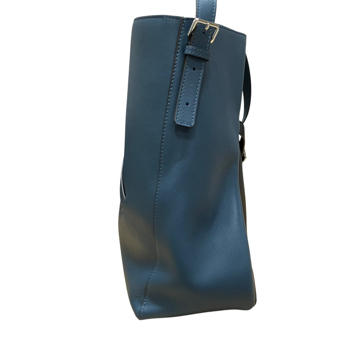 MARNI レザーショルダーバッグ 古着・中古-5枚目のアイテム画像