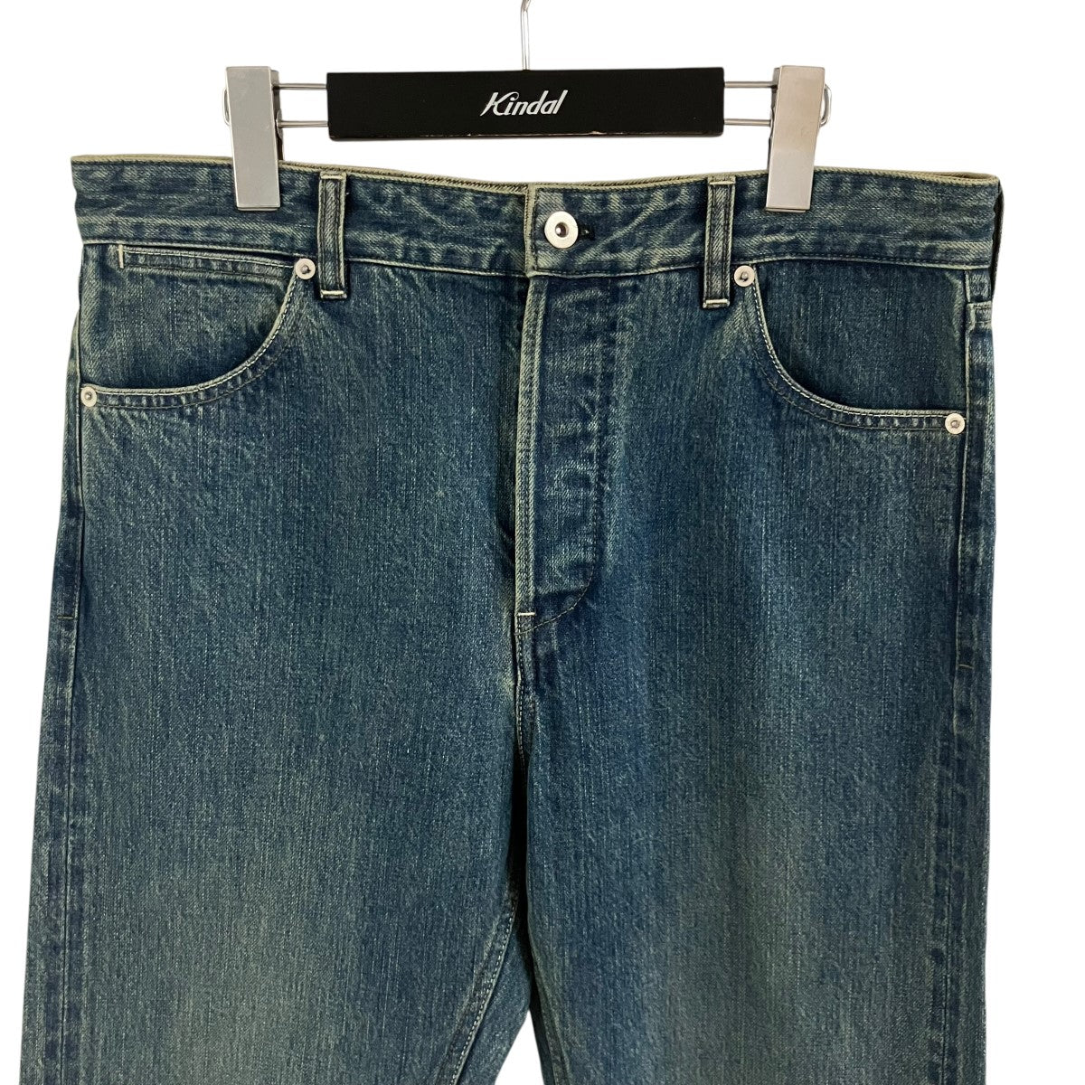フェード加工デニムパンツ