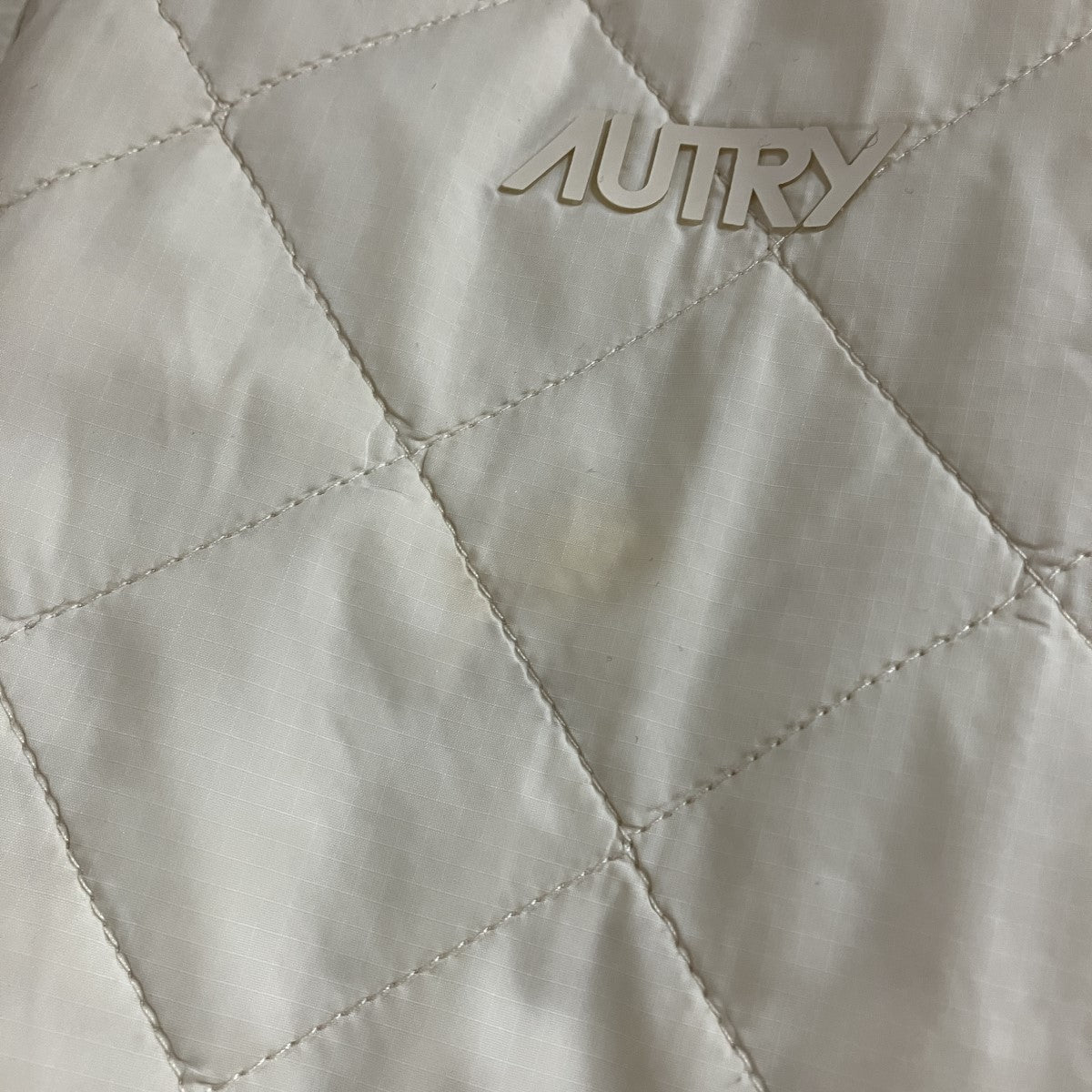 AUTRY キルティングジャケット 古着・中古-3枚目のアイテム画像