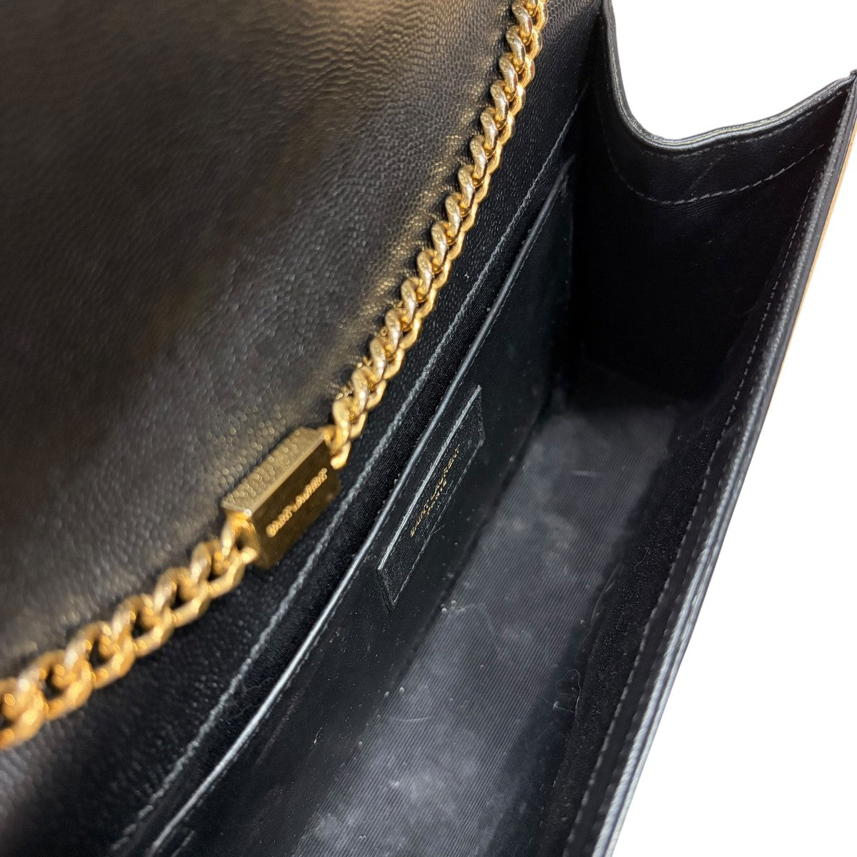 Saint Laurent Paris ミディアムケイトチェーンショルダーバッグ 古着・中古-8枚目のアイテム画像