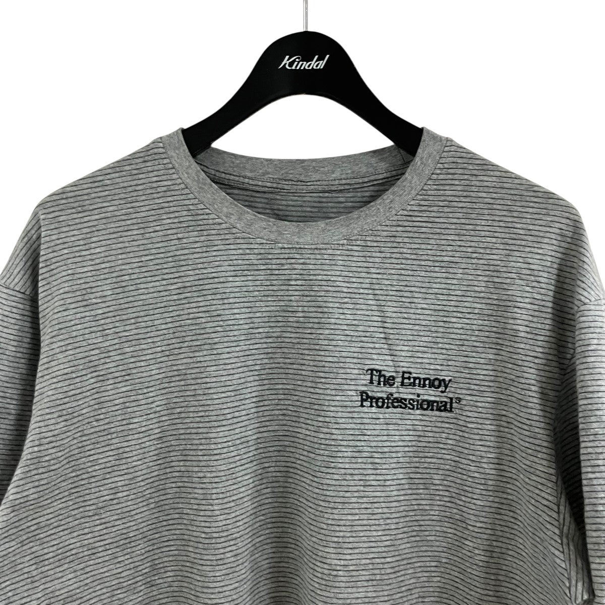 ロゴエンブロイダリーボーダーtシャツ