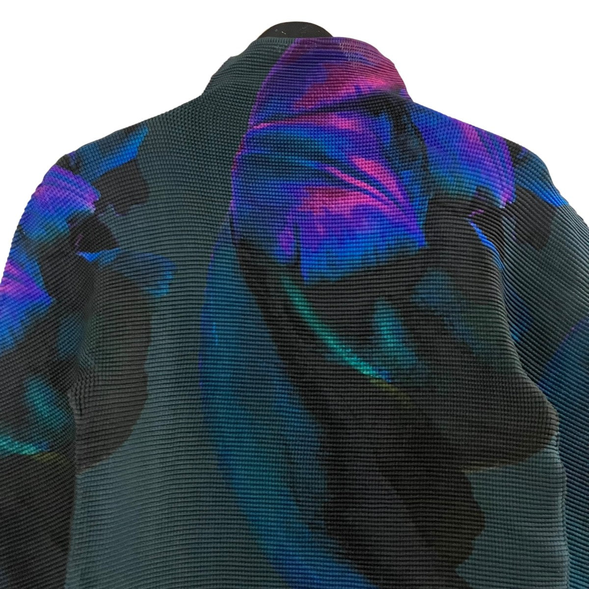 me ISSEY MIYAKE プリーツハイネックカットソー 古着・中古-2枚目のアイテム画像
