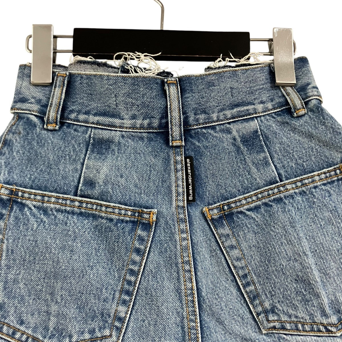 ALEXANDER WANG ベルテッドデニムショートパンツ 古着・中古-4枚目のアイテム画像