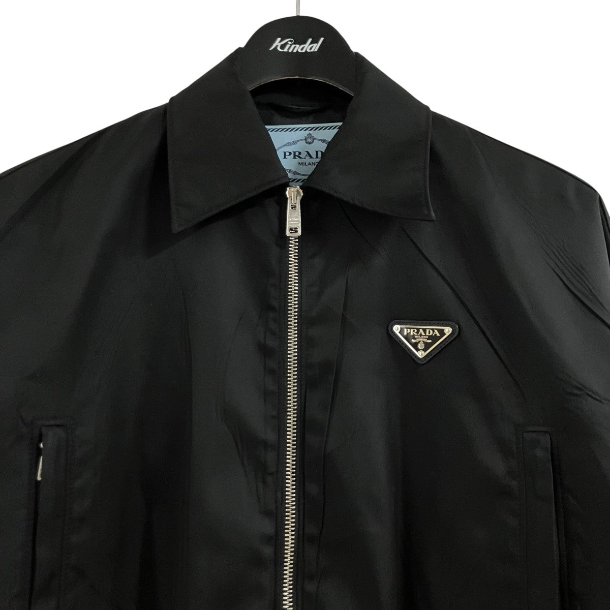PRADA クロップドリナイロントライアングルロゴジャケット 古着・中古-2枚目のアイテム画像